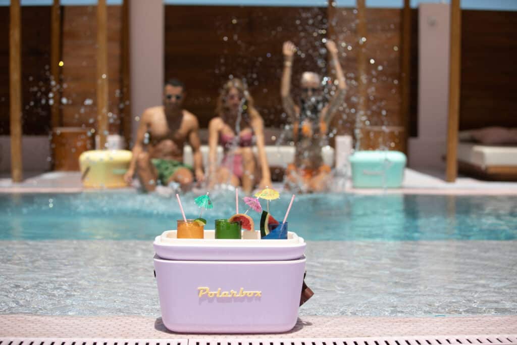 Ideal para levar para a piscina e praia, a Geleira Polarbox é a Mala Térmica mais cool do verão!